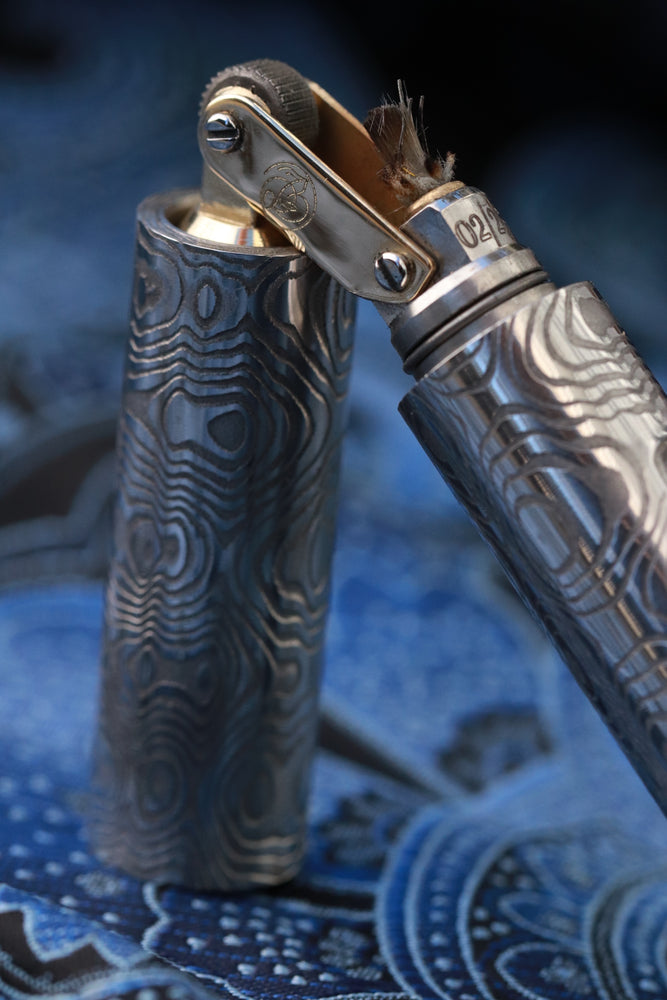 Wind proof trench lighter fluid filled damasteel damascus lighter